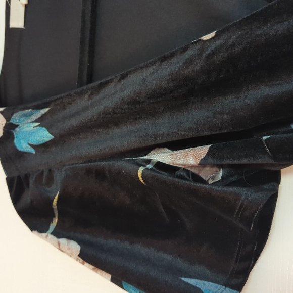 Women's Velvet Dress - Picture 2 of 4